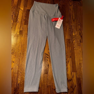 NWT SHEFIT Boss leggings‎ size large.